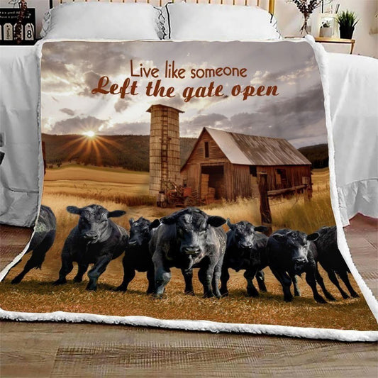 Dilypod Black Angus Live Like Someone Left the gate open All Printed 3D Blanket