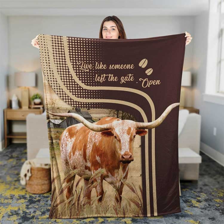 Dilypod Customized Texas Longhorn Farmhouse Blanket for Texas Longhorn Lovers